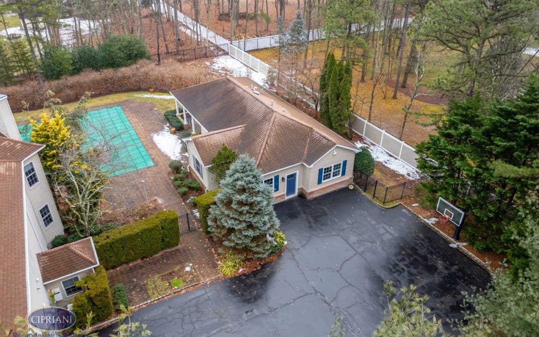 Custom Pool House Renovation